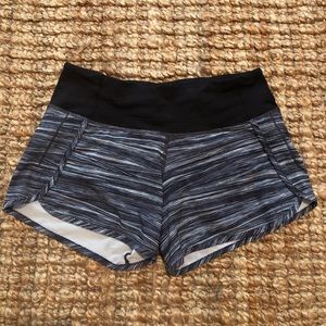 Lululemon run times size 4 short